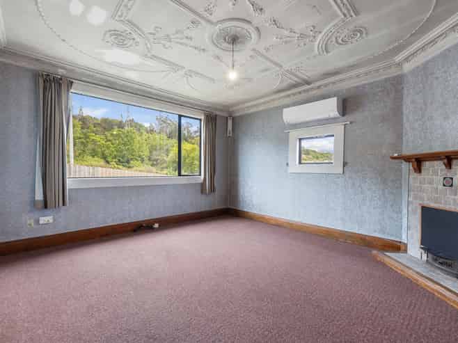 143 Caversham Valley Road, Calton Hill