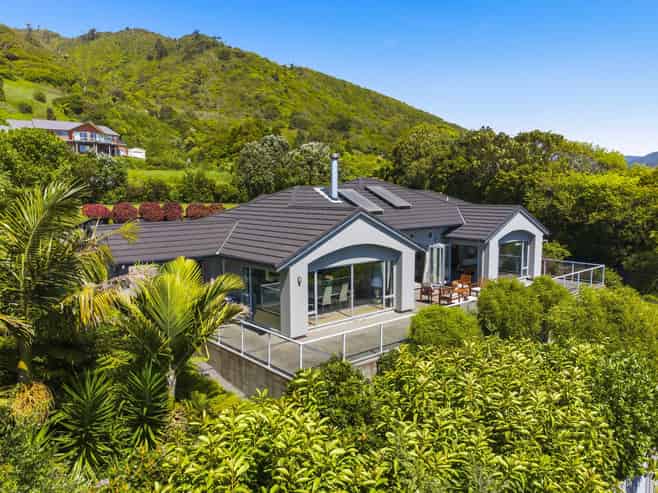 27A Kotare Street, Waikanae