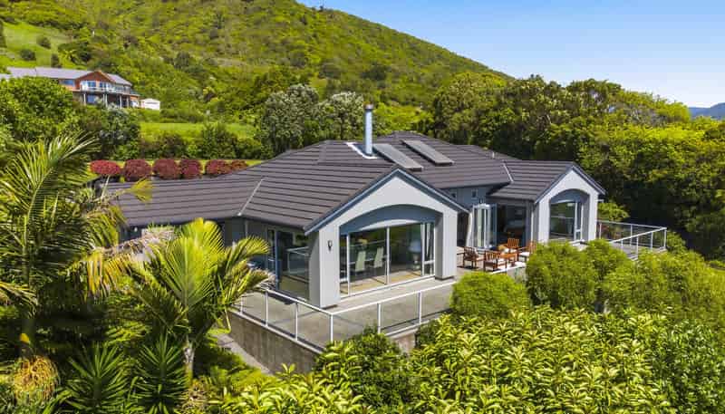 27A Kotare Street, Waikanae