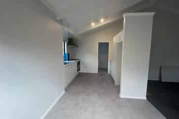 1/7 Vera Road , Te Atatu South