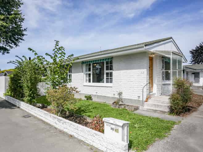 1/313 Waimairi Road, Ilam