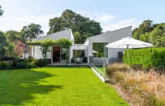 19 Orchard Road, Greytown