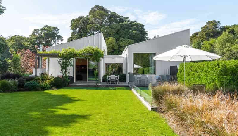 19 Orchard Road, Greytown