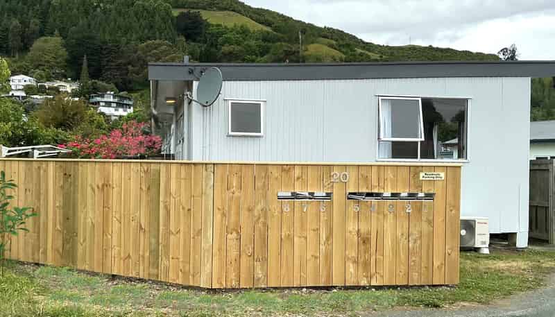 20 North Road, The Wood