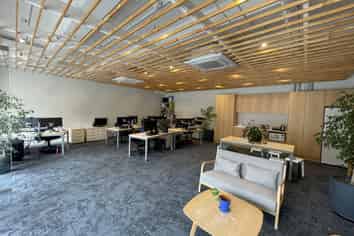 Modern Office Unit - Courtyard Outlook