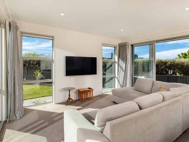 44 West Meadows Drive, Wanaka