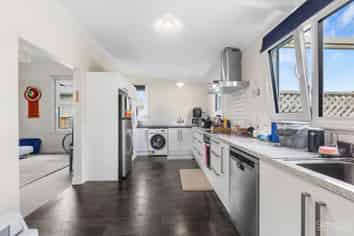 16 Ingestre Street, Whanganui Central