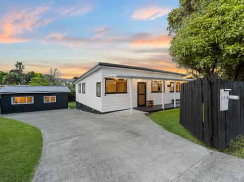 114 Colwill Road, Massey