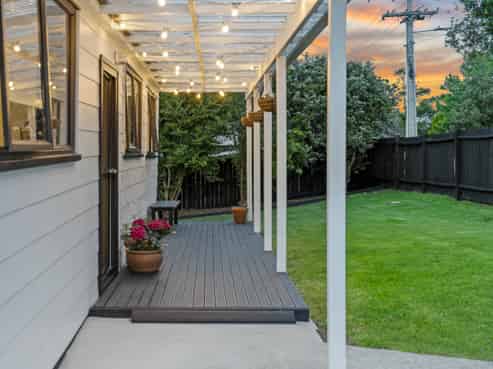 114 Colwill Road, Massey