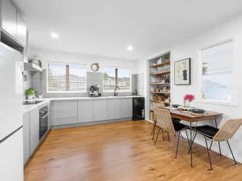 114 Colwill Road, Massey