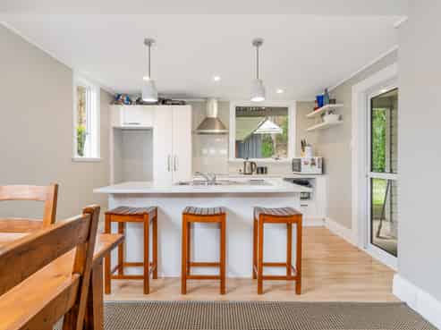 5 Rona Street, Saint Kilda