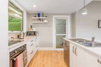 5 Rona Street, SAINT KILDA