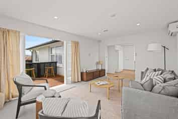 210 Mairehau Road, Burwood