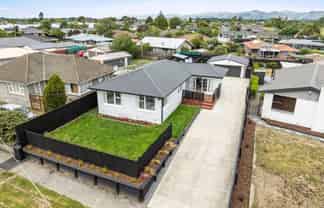 210 Mairehau Road, Burwood