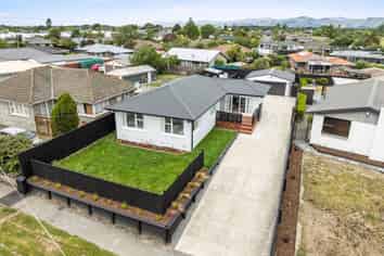 210 Mairehau Road, Burwood