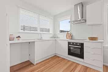 210 Mairehau Road, Burwood