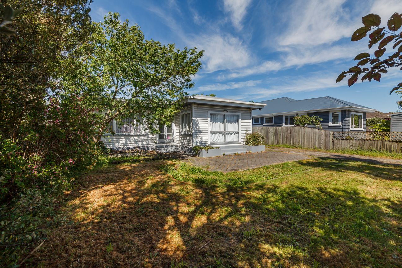 LEASEHOLD estate for Auction - Widok 2
