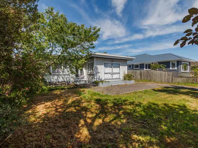 133 Harewood Road, Harewood