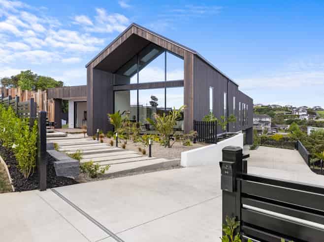 2 Toscana Drive, Flat Bush