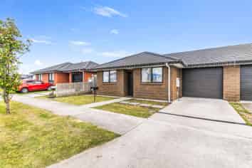16 Haddonstone Ave, Rototuna