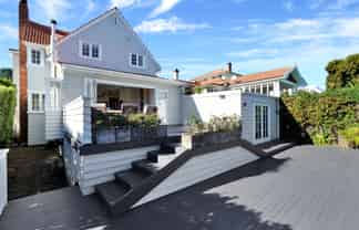 Auckland - Address withheld