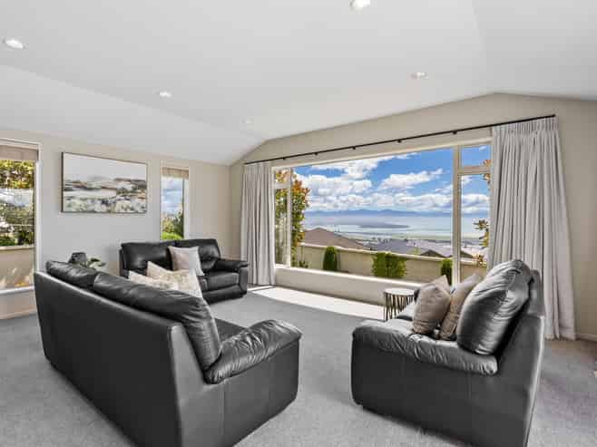 6 Citrus  Lane, Enner Glynn