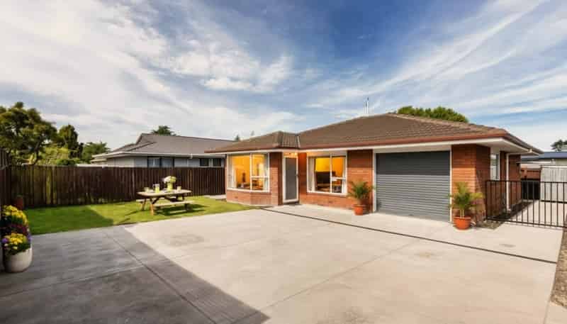 18C Moffett Street, Islington