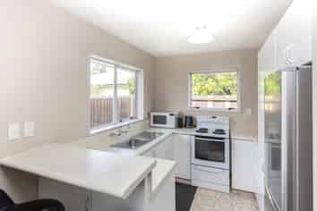 18C Moffett Street, Islington