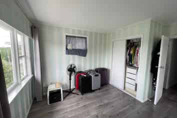 97 Methuen Road, New Windsor