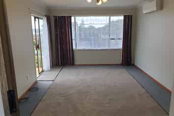 12A Pipitea Place, Massey