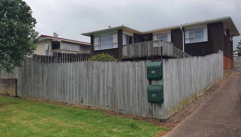 12A Pipitea Place, Massey