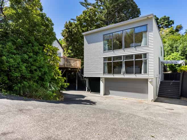 25A Marina Road, Torbay