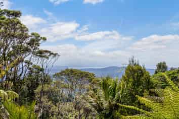 25 Turanga Road, Henderson Valley