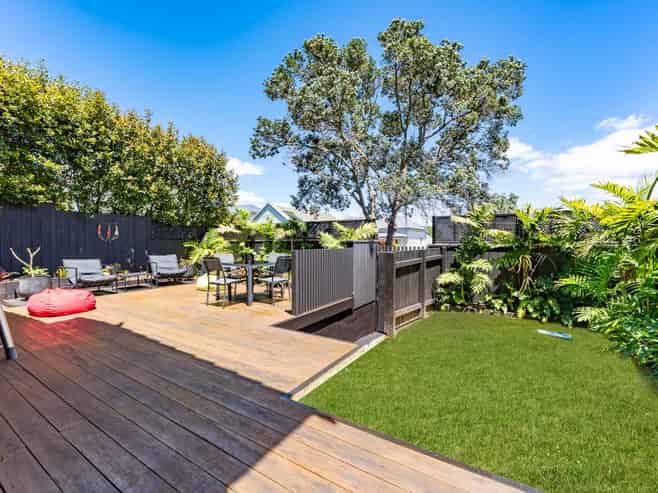 92A Victoria Road, Devonport