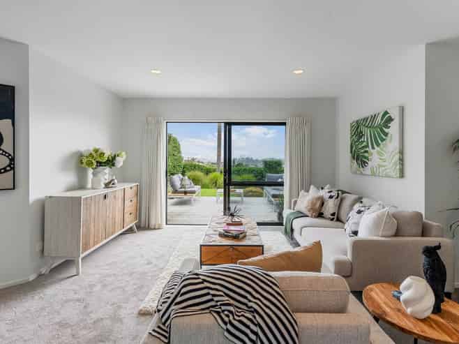 115 Tauranga Place, Orewa