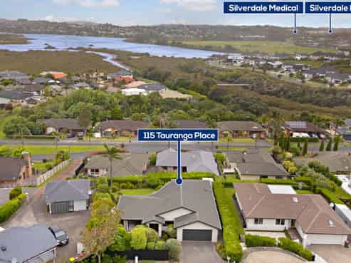 115 Tauranga Place, Orewa