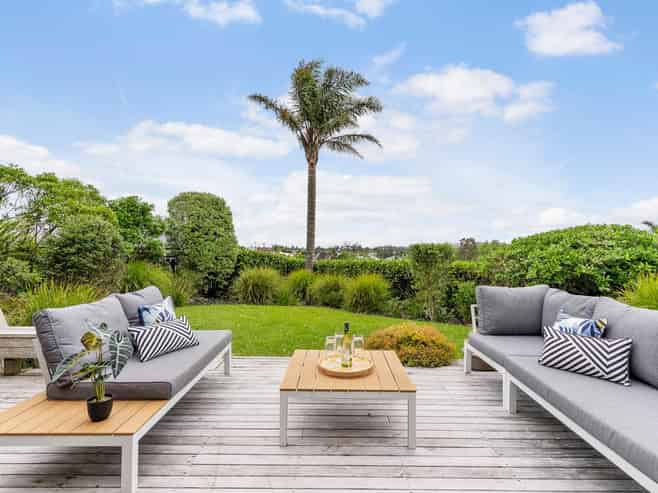 115 Tauranga Place, Orewa