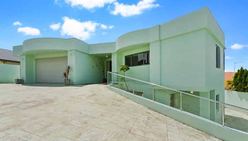 7 Elsfield Place, Torbay