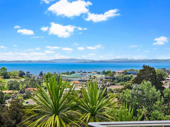 7 Elsfield Place, Torbay