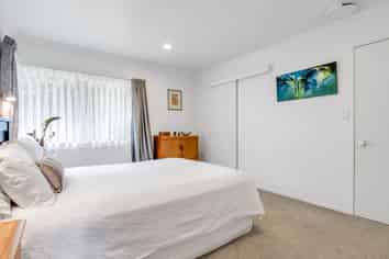 36 Olympus Grove, Papamoa