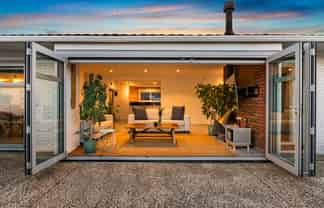 55 Matipo Road, Te Atatu Peninsula