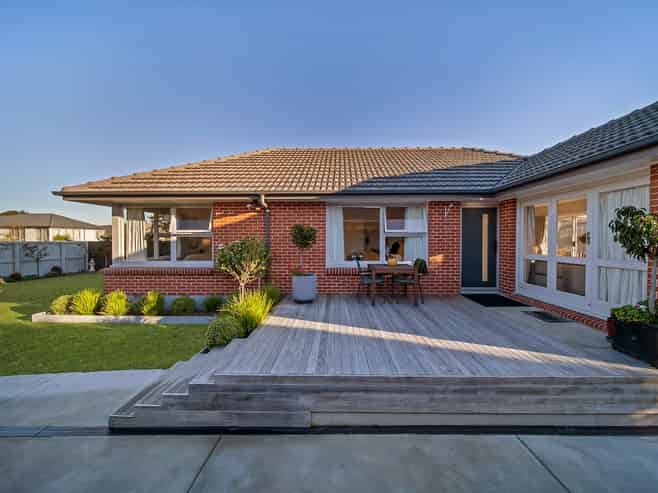 27 Eglinton Street, Avondale