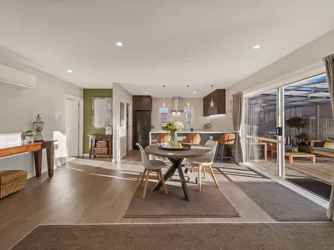 27 Eglinton Street, Avondale