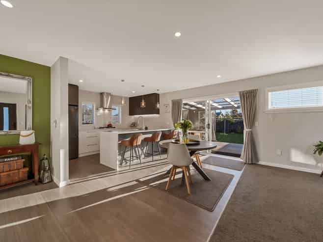 27 Eglinton Street, Avondale