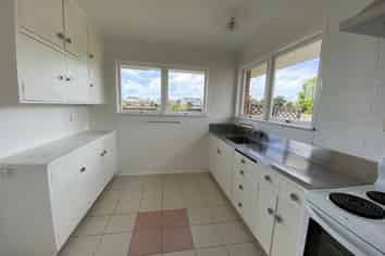 1/75 Pakuranga Road, Pakuranga