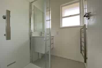 1/75 Pakuranga Road, Pakuranga