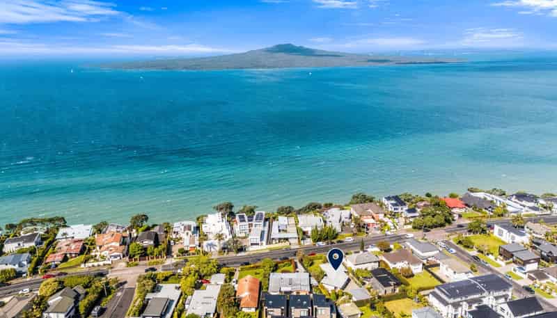 59 Seacliffe Avenue, Belmont