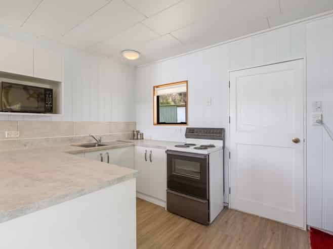 3910A Kenepuru Road, Black Rock