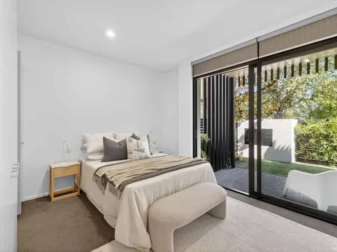 2/34 Cranmer Square, Merivale