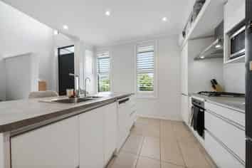 38 Tuatua Road, Hobsonville